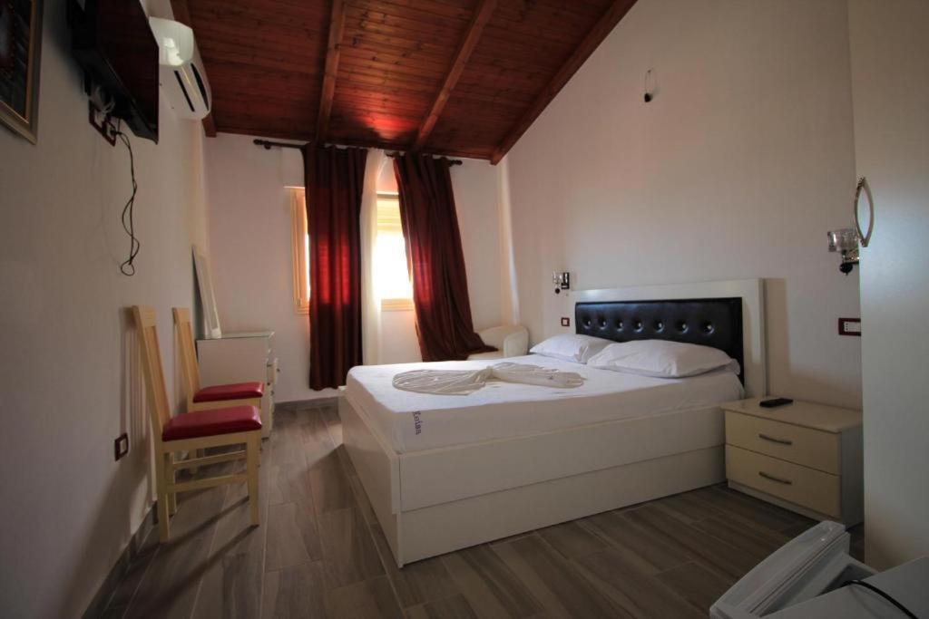 Hotel Keisa Dhërmi Quarto foto